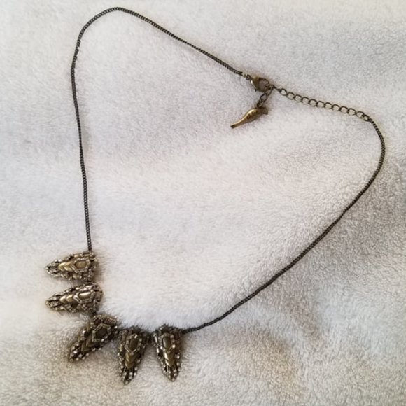 Chloe + Isabel Collar Necklace - Picture 2 of 8